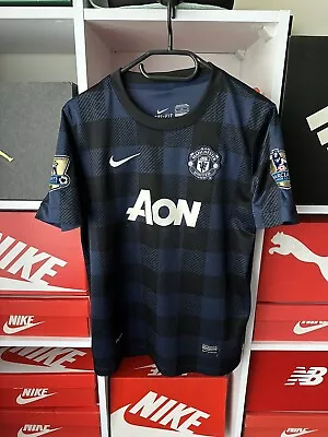 Manchester United Football Shirt 2013-2014 Jersey #20 V.persie Size Xl Young • $29.99