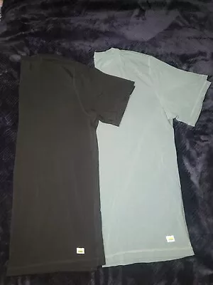 Lot Of 2 Vuori Mens Size XL  Tuvalu T Shirt Short Sleeve  • $26