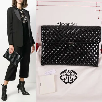 $1077.94 • Buy NEW $890 ALEXANDER MCQUEEN Patent Leather BLACK SKULL CLASP Envelope CLUTCH BAG