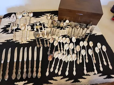 VTG  Wm Rogers Mfg Silver Plate Extra Camelot  Melody Design Flatware 64 Pcs Box • $100