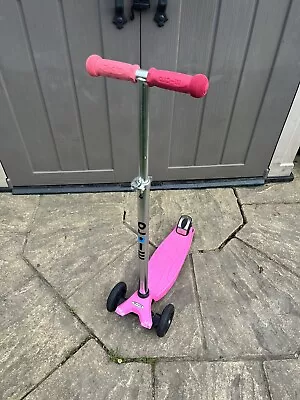 Micro Scooter Maxi 5-12 Years Old • £40