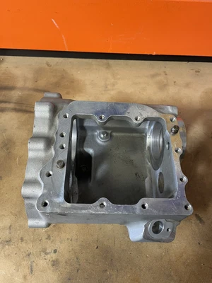 $450 • Buy TRANSMISSION CASE For 1936 - 1964 Harley Knucklehead UL & Panhead Big Twins