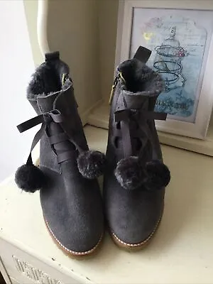 £10.50 • Buy Boden Shearling Lined Suede Pom Pom Ankle Boots 6/39