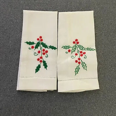 VTG Christmas Embroidered Finger Tip Towels Holly Leaves Set Of 2 Hem Stitch • $15