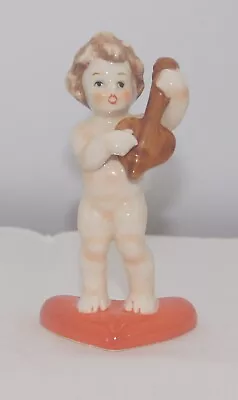 Vintage Goebel Cherub Angel Cupid On Heart Figurine 3.5  - Adorable Butt Cheeks! • $24.99