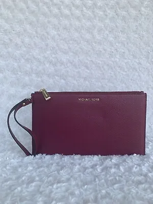 NWT Michael Kors Large Zip Leather Clutch/Wristlet - Mulberry • $72