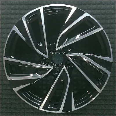 Volkswagen Golf R 19 Inch Machined OEM Wheel Rim 2022 To 2023 • $400