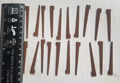 Set 20 Vintage Metal Floorboard Clasp Nails - 2 1/4 Inch / 5.5cm  Old N Rusty • £4.99