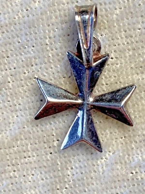 $9.99 • Buy Vintage Sterling Silver Maltese Cross Charm Pendant Marked 925 DAJ