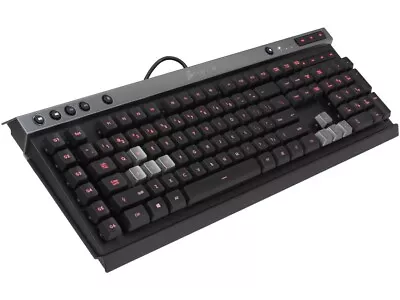 Corsair Raptor K40 USB Gaming Keyboard With Multi Colour LED Backlighting • £25