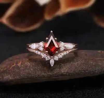 Vintage Red Garnet Kite Cut Engagement Ring Set Rose Gold Unique Engagement Ring • $64.19