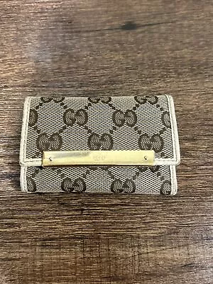 Gucci 6 Key Case GG Logo Canvas Beige/Brown X Silver Color Size W 9.5 X H 6cm • $100