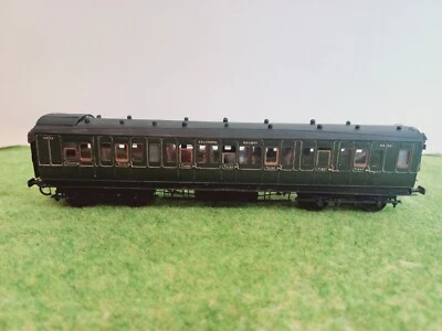 £60 • Buy Roxey Mouldings Or Similar EM Gauge Southern Rly 1st/3rd Coach Birdcage Brake