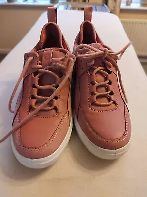 ECCO Pink Leather & Nubuck Shoes/trainers. Size EU 36. UK 4. VGC • £15