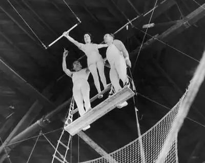 San Pedro California Circus Aerialists Alfredo Codona Trapeze Act Old Photo • $8.50