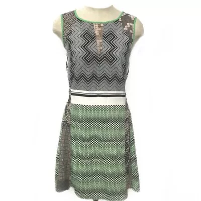 W118 By Walter Baker Dress Women’s Medium Sleeveless Black & Green Dress • $19.50