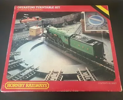 Hornby OO Gauge R410 - Operating Turntable Set • £19.99