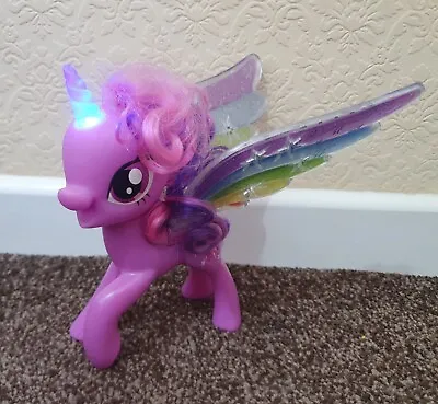 My Little Pony Twilight Sparkle - Light-up Unicorn With Rainbow Wings • £8