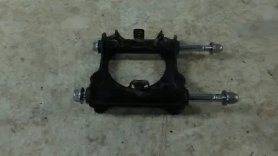 96 Yamaha XV750 XV 750 Virago Engine Motor Mount Bracket • $10.99