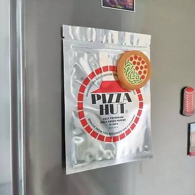 Movie Memorabilia Merch Future Pizza Hut Packaging Bag With 3D Pizza Magnet • $18.79