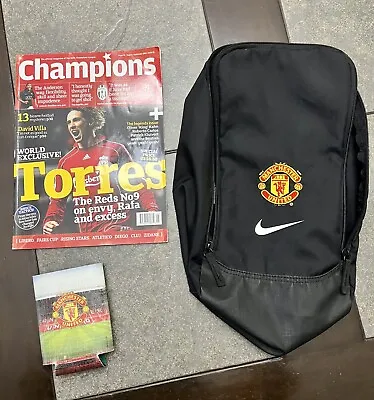 Nike Manchester United Training Soccer Shoes Bag Cozie Can Cooler Vg Condition. • $25