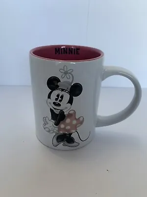 Disney Minnie Mouse Jerry Leigh 3D Embossed White And Pink Coffee Mug / Tea Cup • $13.99