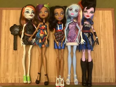 Lot Of 5 Monster High Dolls! • $20.50