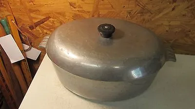 Vintage Merit Aluminum Cast Oval Roaster • $39