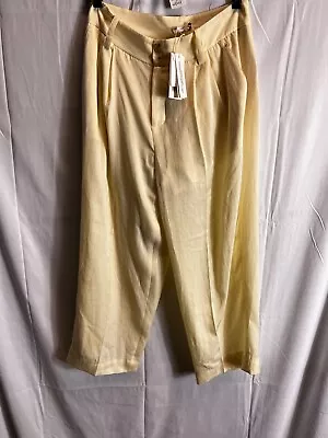 Vince Yellow Cotton Pleated Wide Flare Pants. Size 8. $345 • $49.99