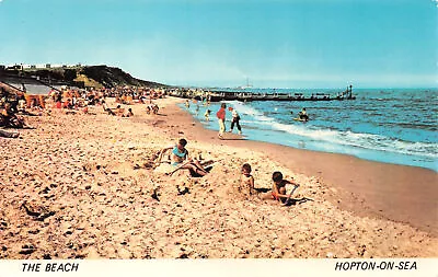 R254003 The Beach. Hopton On Sea. A Sapphire Card. NHO2238 • £6.75