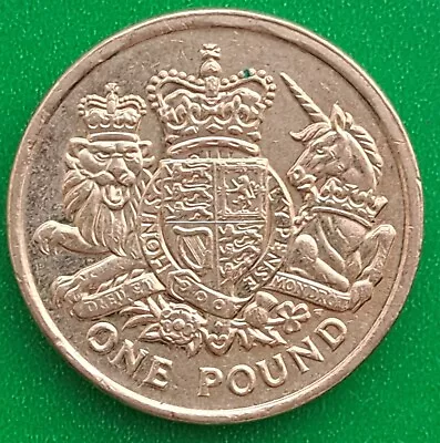 2015 £1 Coin Royal Shield Of Arms One Pound Elizabeth II Old Round Pound • £2.55