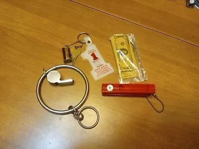 Vintage Keychain Sets Of 4 Rare Types Very Unique Pieces Decent Condition USA  • $19.75