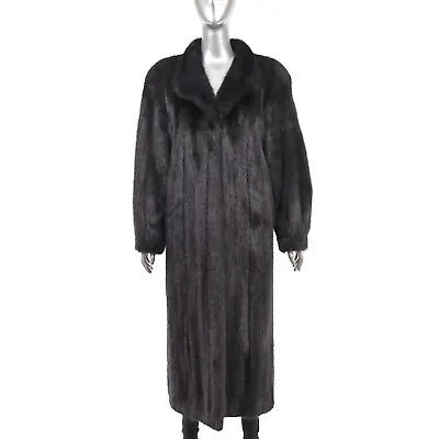 Ranch Mink Coat- Size L • $450