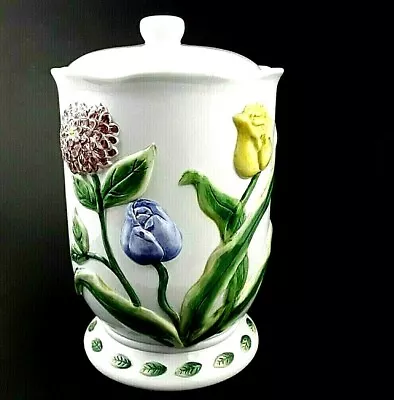 Vintage Large Porcelain Spring Flowers Cookie Jar And Lid Trans-World H.K. 28176 • $24.89