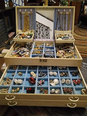 Vintage Mele Huge Jewelry Box Filled With All Signed Jewelry!!! ❤️😍🔥 • $555