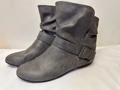 Lower East Side Women's Size 8.5 Gray Slouchy Ankle Boot Booties Flat Slip On • $23.76