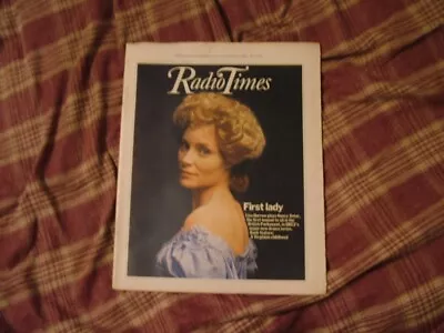 Radio Times  - Feb 6 - 12 1982 Lisa Harrow: Nancy Astor Cover • £3.99