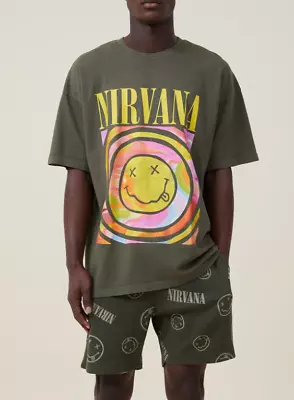 Men's Nirvana Tee Licensed Oversized Vintage Look Band T-Shirt L/XL • $39.99