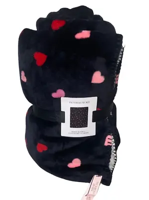 VICTORIA'S SECRET SHERPA BLANKET BLACK W/ PINK RED HEARTS FLEECE THROW 50 X60  • $41.75