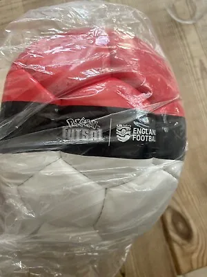 £20 • Buy Pokemon Pokeball Futsal Ball - Size 4 - BRAND NEW Official Football The FA