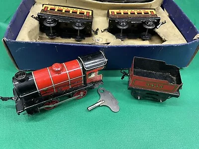 Old Shed Find - Working Hornby O Gauge Wind Up Clockwork Train Set • £30