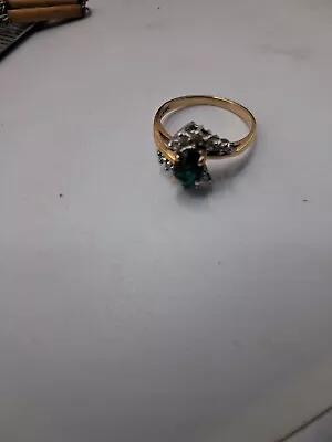 Vintage 14karat Plumb Yellow Gold Lab Crested Emerald And Diamond Ring • $350