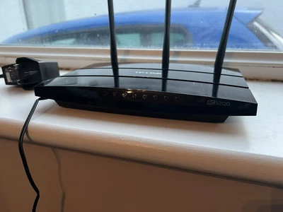 £30 • Buy TP-LINK Archer VR400 4 Port Wireless Modem Router
