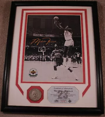 Highland Mint Ncaa Michael Jordan Framed Photo & Medallion Limited Edition #0219 • $155.94