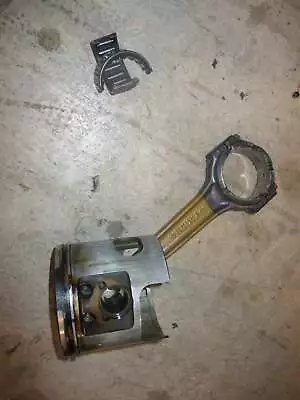 Yamaha VMAX HPDI 200hp Outboard Port Piston And Rod (6D0-02) • $45