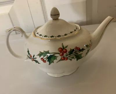 A Cup Of Christmas Tea Porcelain Teapot With Lid Tom Hegg Vintage 1992 • $72.50