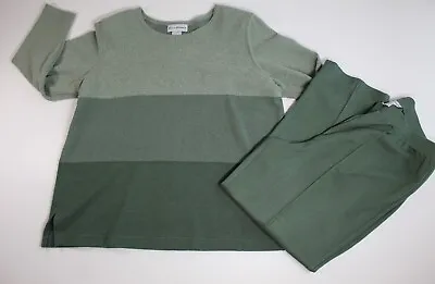 $16 • Buy Vintage Casual Knit Sweat Set- Rare Leisure Wear- Green Tone Colorblock Outfit