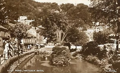 MATLOCK BATH Fish Pond  - Postcard Ref B72 • £1.59