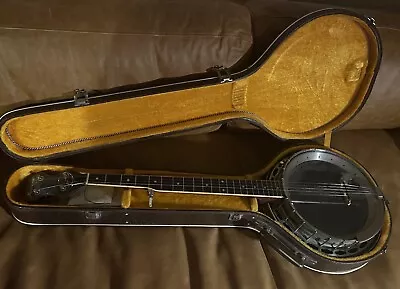 Vintage 1960’s Epiphone 5 String Banjo With Original Case • $450