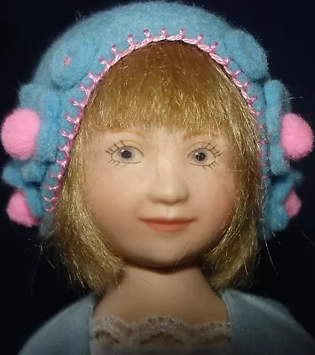 Artist Heather Maciak SCOTTIE Porcelain Doll & Her Dolly &Boneka Coat UFDC 2005 • $145